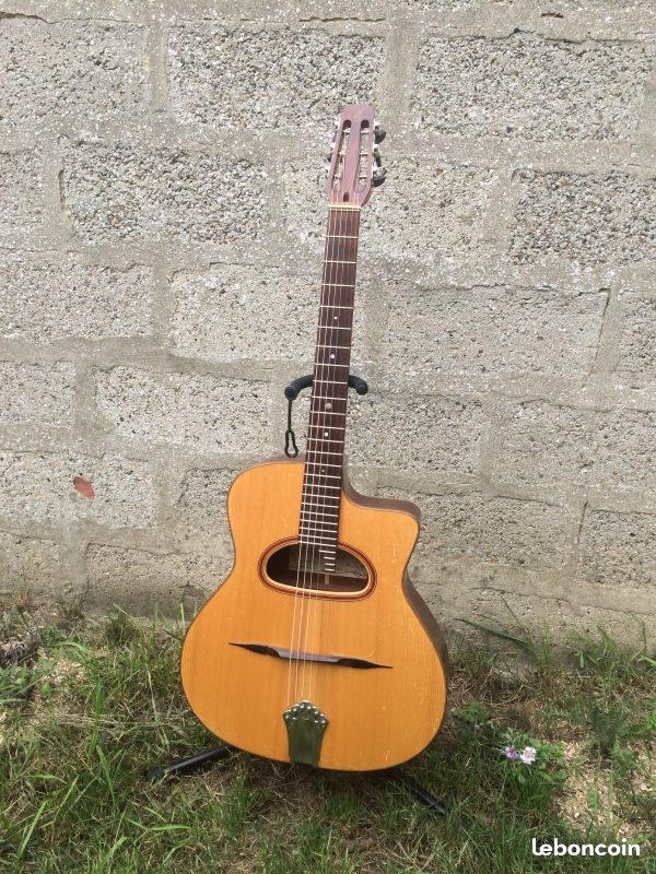 Guitare Lafée.jpg